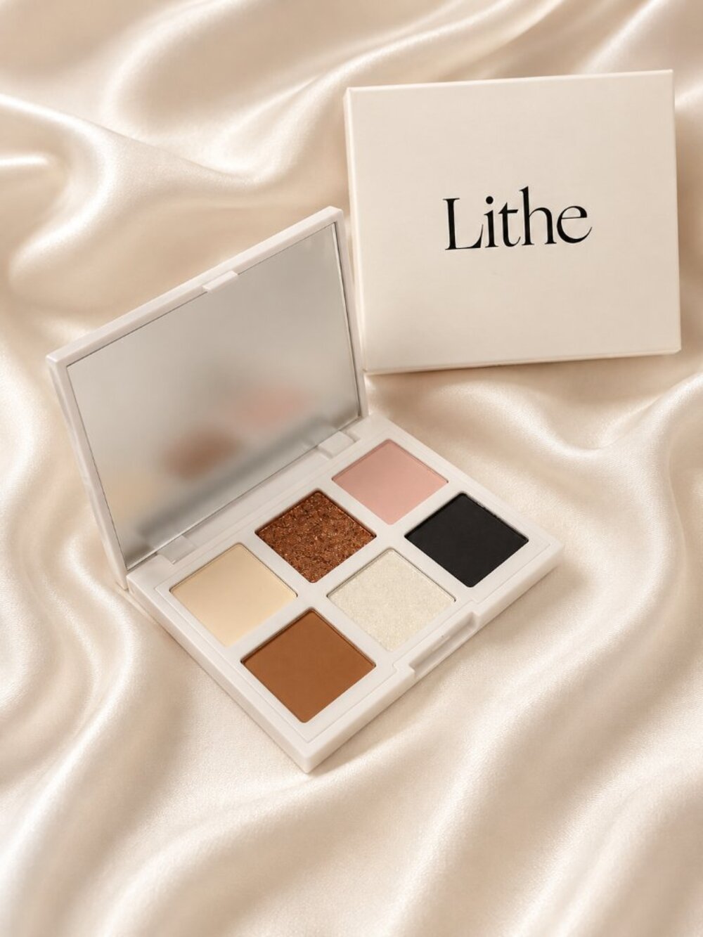 Lithe Astral Eyeshadow Palette 6 Shades New in Box - Picture 2 of 4